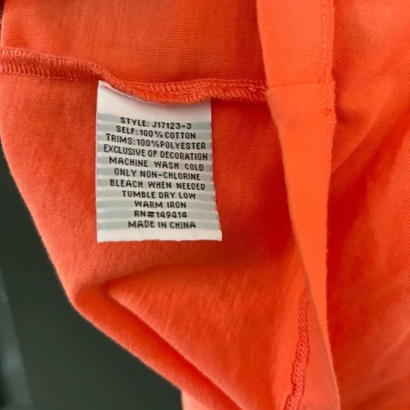 NWT Johnny Was Osaka Raw Seam Dolman Tee in Living Coral Embroidered T-Shirt XS - Picture 13 of 13